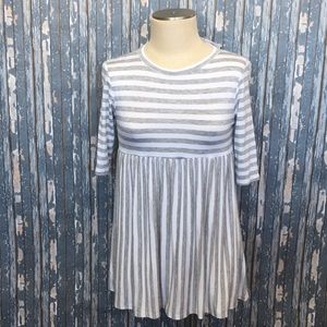 NWT Yellow Chair Top